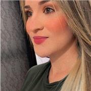 Licenciada en educación física recreación y deportes y especialista en gerencia deportiva